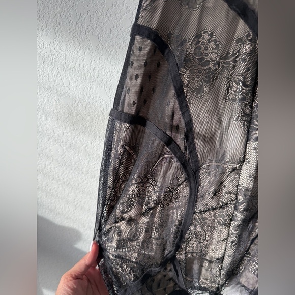 Bebe Lace Overlay Mini Dress Bodycon XS Vintage Y2K - Picture 9 of 12